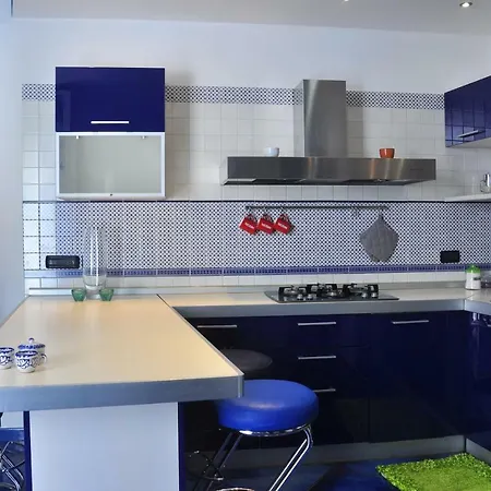 Monticelli Apartment