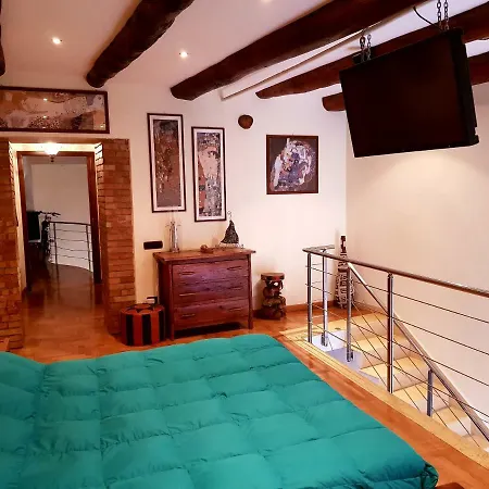 Monticelli Apartment Naples